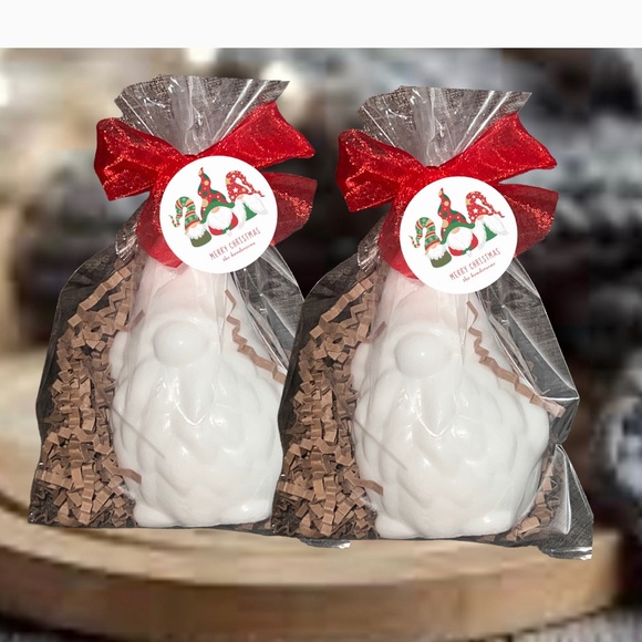 Christmas Santa Gnome Soap Bar, Holiday Soap, Guest Soap, White Elephant Gift - Picture 2 of 16